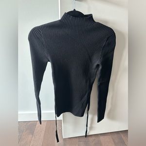Babaton Sculpt Knit Tie-Back Longsleeve